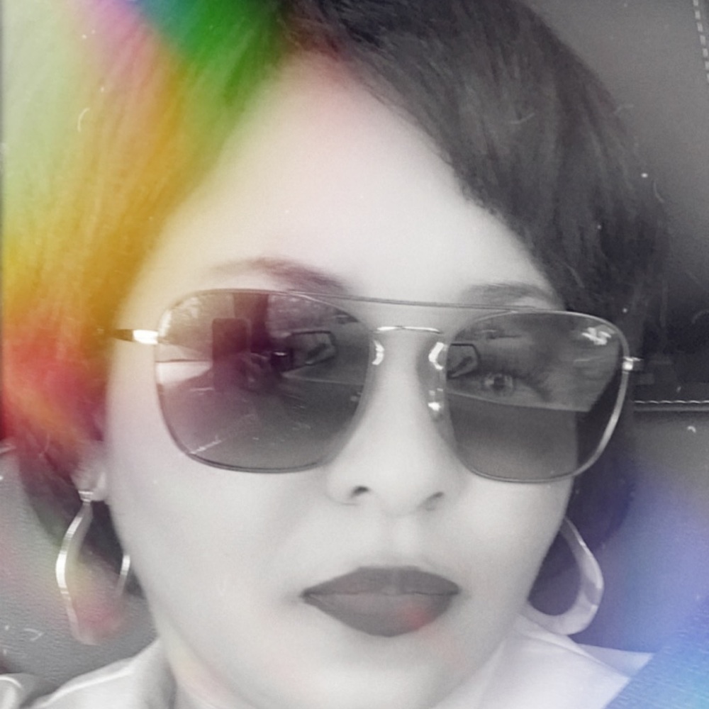 Meet your Posher, Latoya